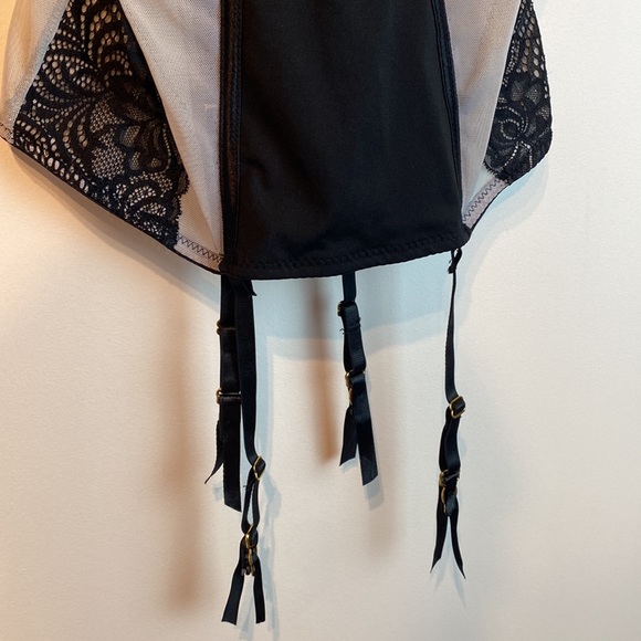 Bustier Top - Picture 5 of 7